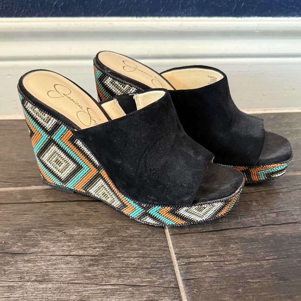 Jessica Simpson Black and Patterned Wedges